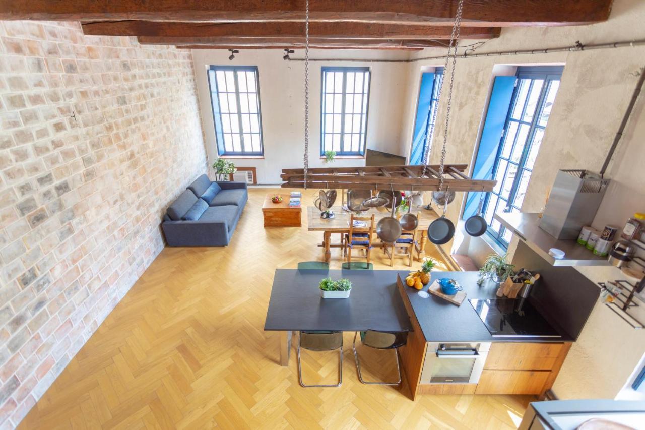 Sunny Stylish Spacious Loft In Old-Port マルセイユ エクステリア 写真